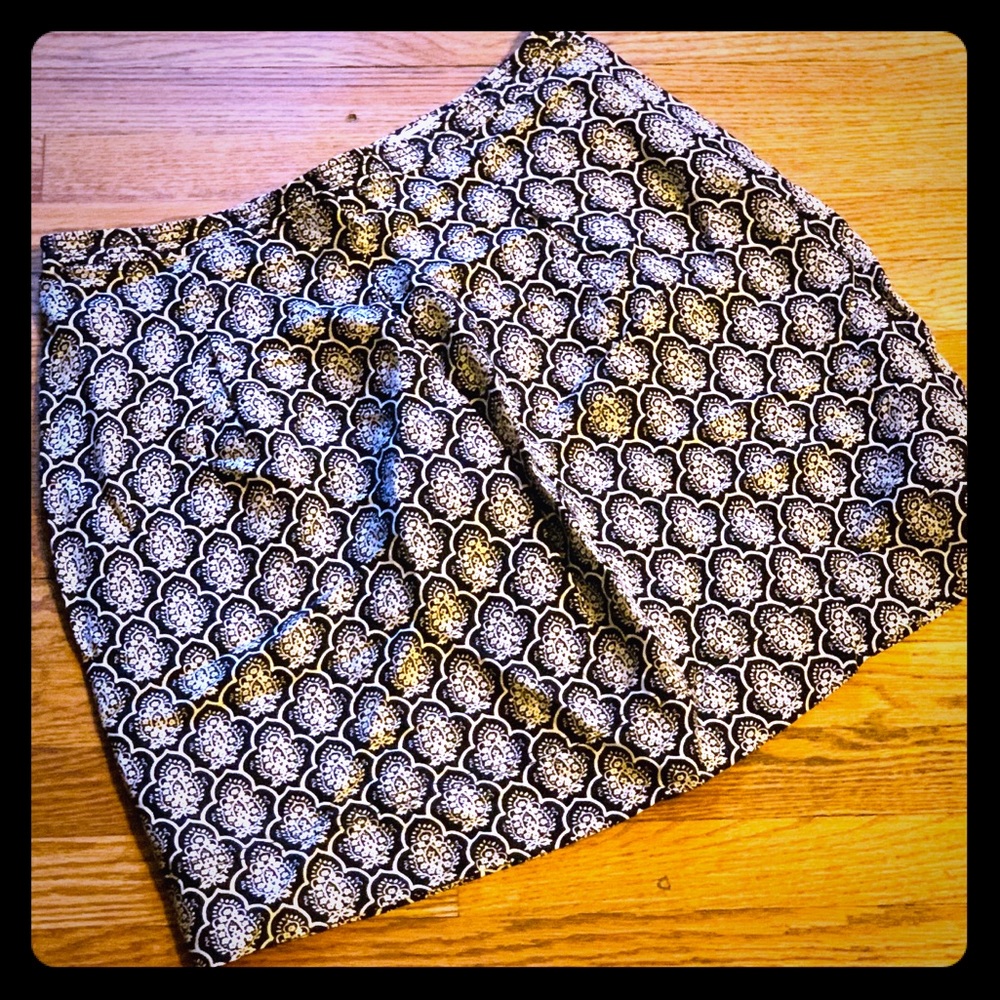 Black & White Mini Skirt